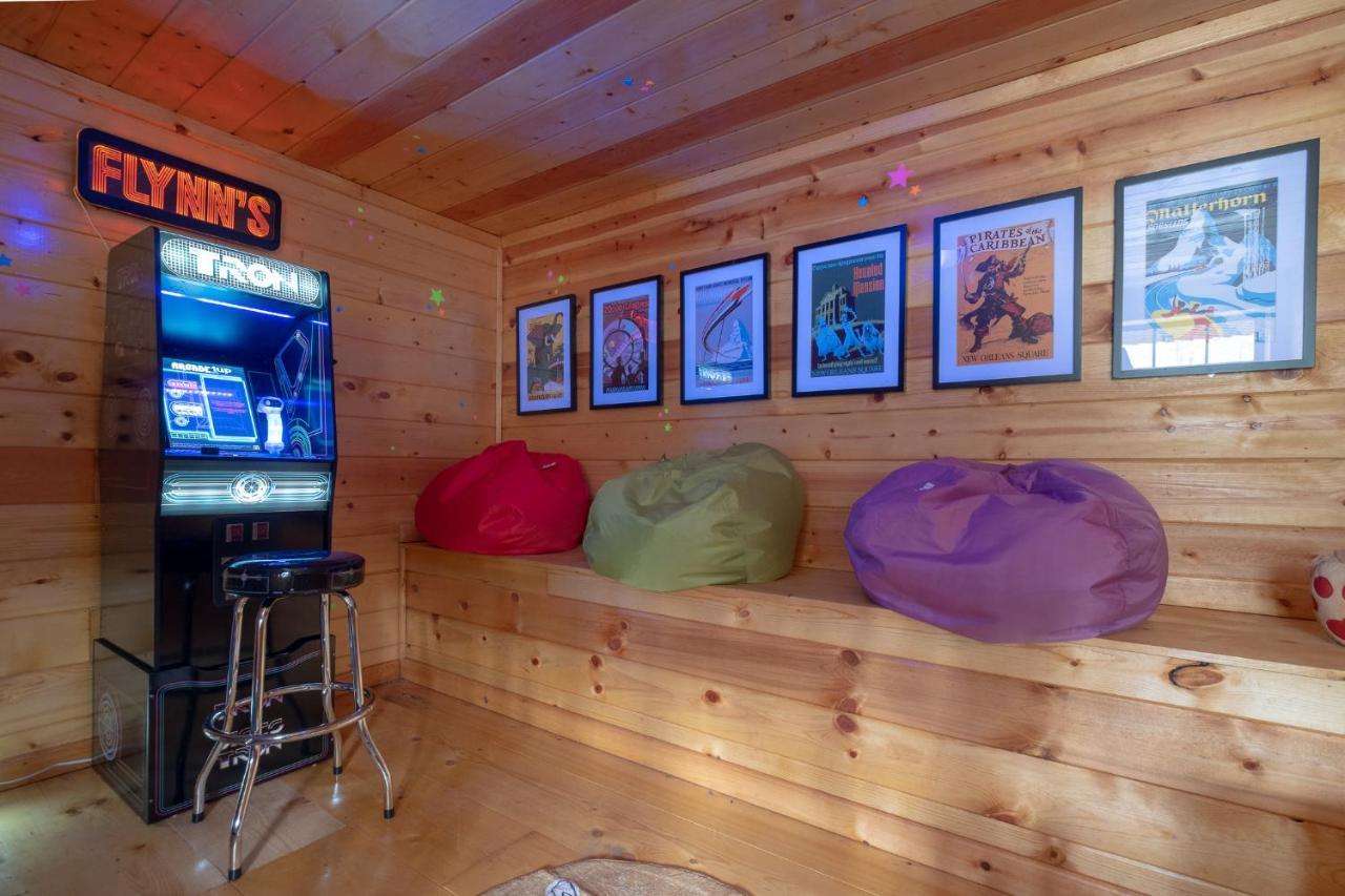 Вілла Three Dog Night - Pet-Friendly Cabin With Hot Tub Блу-Ридж Екстер'єр фото