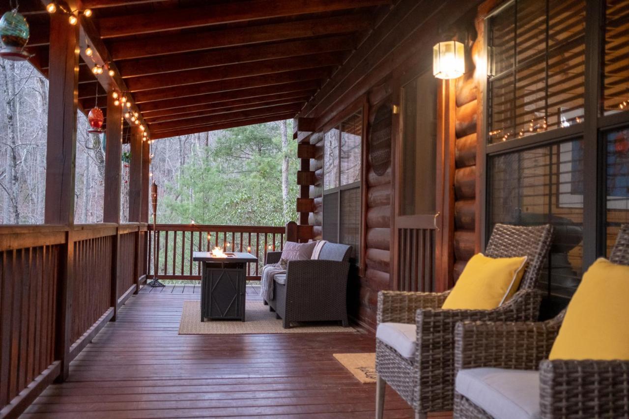 Вілла Three Dog Night - Pet-Friendly Cabin With Hot Tub Блу-Ридж Екстер'єр фото